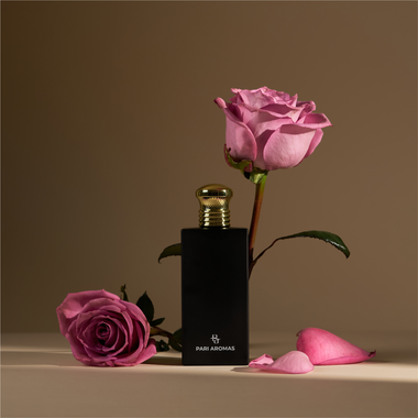 Home fragrance spray with raspberry, pink sugar, and whipped vanilla for an inviting, mood-boosting scent experience